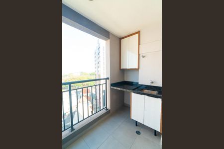 Studio para alugar com 33m², 1 quarto e 1 vaga Studio para alugar com 33m², 1 quarto e 1 vagaSacada da Sala/Cozinha
