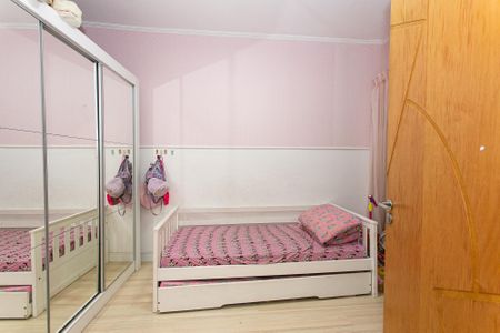 Casa à venda com 125m², 2 quartos e 1 vagaQuarto