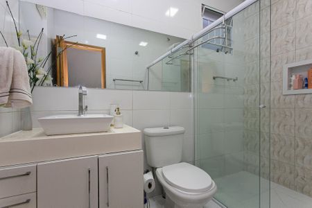 Casa à venda com 125m², 2 quartos e 1 vagaBanheiro