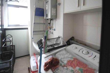 Apartamento à venda com 79m², 3 quartos e 1 vaga Apartamento à venda com 79m², 3 quartos e 1 vagaÁrea de Serviço