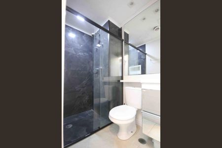 Apartamento à venda com 79m², 3 quartos e 1 vaga Apartamento à venda com 79m², 3 quartos e 1 vagaBanheiro Social