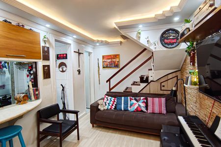 Casa de condomínio à venda com 72m², 2 quartos e 1 vagaSala