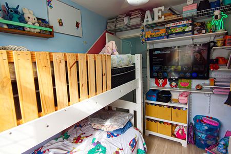 Casa de condomínio à venda com 72m², 2 quartos e 1 vagaQuarto