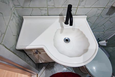 Casa de condomínio à venda com 72m², 2 quartos e 1 vagaBanheiro