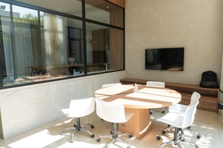 Studio para alugar com 33m², 1 quarto e 1 vaga Studio para alugar com 33m², 1 quarto e 1 vagaÁrea comum - Sala de Reunião