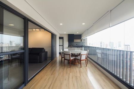 Apartamento à venda com 124m², 2 quartos e 2 vagasVaranda Gourmet