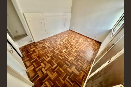 Apartamento à venda com 137m², 3 quartos e 2 vagasSuíte