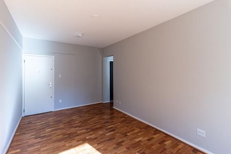 Apartamento à venda com 53m², 1 quarto e sem vagaSala