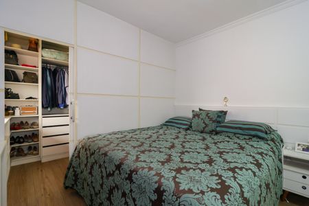 Apartamento à venda com 151m², 4 quartos e 3 vagasSuíte 2