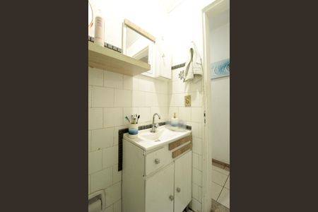 Apartamento à venda com 73m², 3 quartos e 1 vaga Apartamento à venda com 73m², 3 quartos e 1 vagaBanheiro