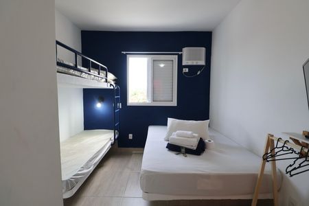 Sala de apartamento para alugar com 1 quarto, 25m² em Jardim Virginia, Guarujá