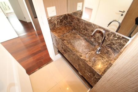 Apartamento à venda com 140m², 3 quartos e 3 vagasLavabo