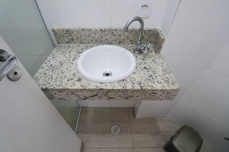 Apartamento para alugar com 20m², 1 quarto e sem vaga Apartamento para alugar com 20m², 1 quarto e sem vagaBanheiro Social