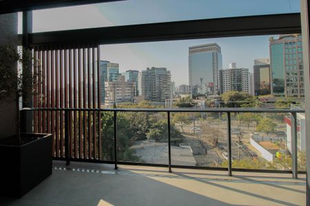 Apartamento à venda com 170m², 3 quartos e 3 vagasSacada