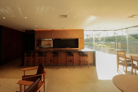 Apartamento à venda com 170m², 3 quartos e 3 vagasÁrea comum - Salão de festas