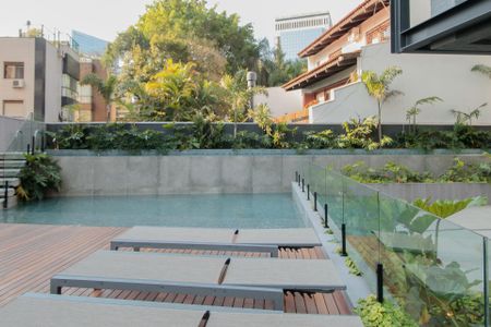 Apartamento à venda com 170m², 3 quartos e 3 vagasÁrea comum - Piscina