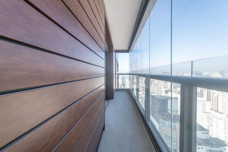 Apartamento à venda com 289m², 4 quartos e 4 vagasSuíte 4 - Varanda