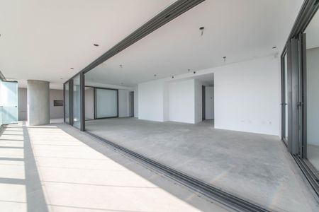 Apartamento à venda com 289m², 4 quartos e 4 vagasSala