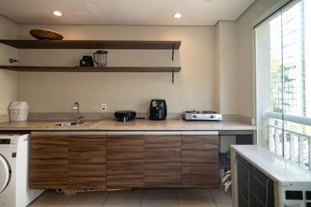 Apartamento para alugar com 64m², 2 quartos e 1 vagaVaranda