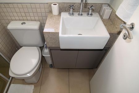 Apartamento para alugar com 64m², 2 quartos e 1 vagaBanheiro do Quarto 2