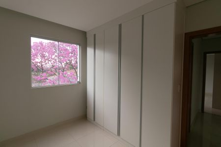 Apartamento à venda com 165m², 3 quartos e 4 vagasQuarto 2