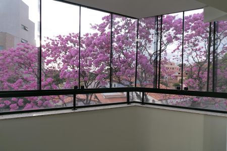 Apartamento à venda com 165m², 3 quartos e 4 vagasQuarto 3