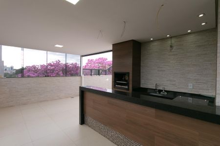 Apartamento à venda com 165m², 3 quartos e 4 vagasCobertura