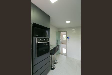 Apartamento à venda com 165m², 3 quartos e 4 vagasCozinha