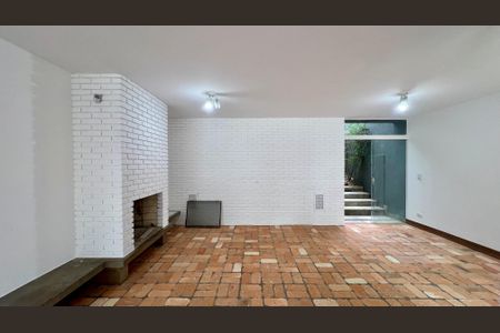 Casa à venda com 425m², 4 quartos e 2 vagasSala