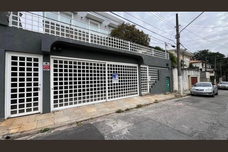 Casa à venda com 425m², 4 quartos e 2 vagasFachada