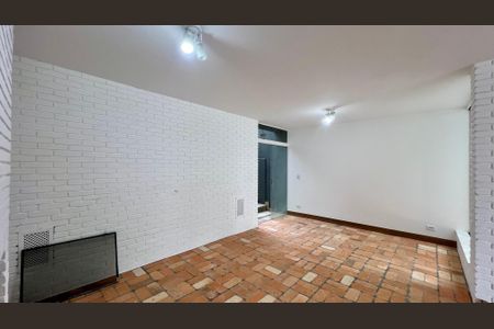 Casa à venda com 425m², 4 quartos e 2 vagasSala