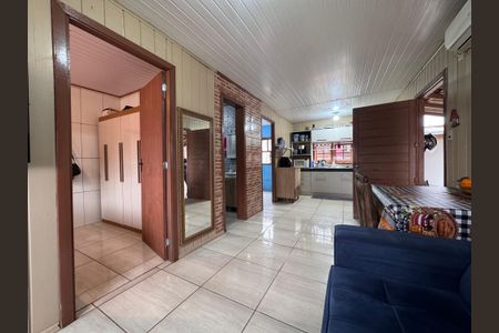 Casa à venda com 80m², 2 quartos e 3 vagasSala