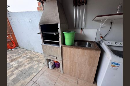 Casa à venda com 80m², 2 quartos e 3 vagasÁrea comum