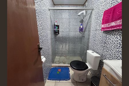 Casa à venda com 80m², 2 quartos e 3 vagasBanheiro