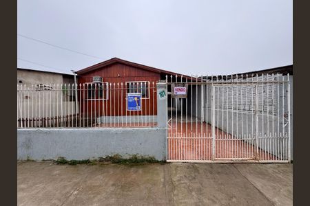 Casa à venda com 80m², 2 quartos e 3 vagasFachada