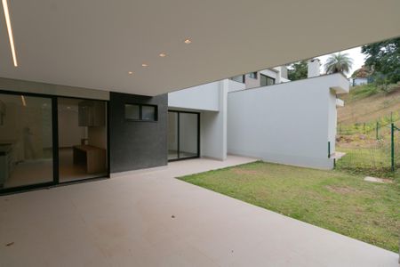 Casa de condomínio à venda com 208m², 3 quartos e 2 vagasÁrea Gourmet