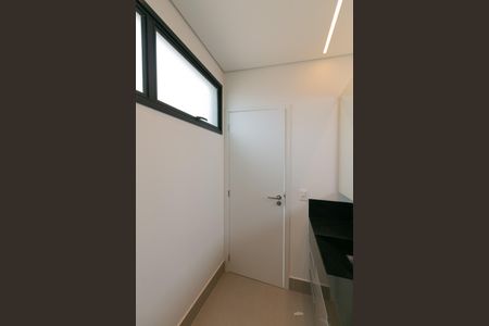 Casa de condomínio à venda com 208m², 3 quartos e 2 vagasBanheiro da Suíte
