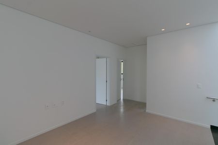 Casa de condomínio à venda com 208m², 3 quartos e 2 vagasSala 2