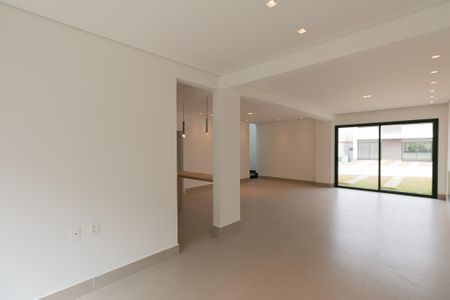 Casa de condomínio à venda com 208m², 3 quartos e 2 vagasSala