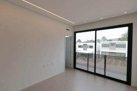 Casa de condomínio à venda com 208m², 3 quartos e 2 vagasSuíte