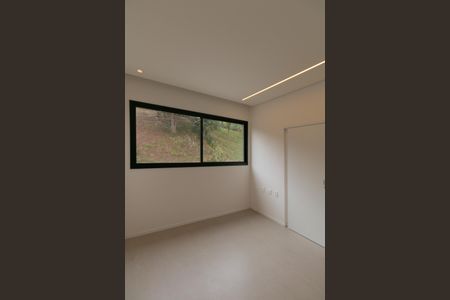 Casa de condomínio à venda com 208m², 3 quartos e 2 vagasSuíte 2