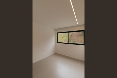 Casa de condomínio à venda com 208m², 3 quartos e 2 vagasSuíte 2