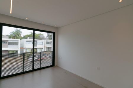 Casa de condomínio à venda com 208m², 3 quartos e 2 vagasSuíte