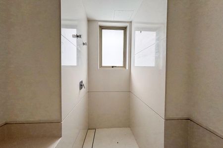 Apartamento à venda com 632m², 4 quartos e 7 vagas Apartamento à venda com 632m², 4 quartos e 7 vagasBanheiro da Suíte master