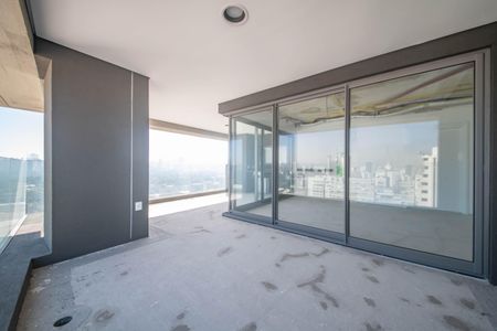 Apartamento à venda com 142m², 3 quartos e 2 vagasVaranda