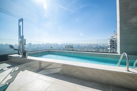 Apartamento à venda com 142m², 3 quartos e 2 vagasÁrea comum - Piscina
