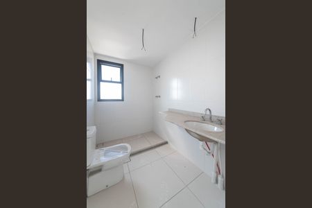 Apartamento à venda com 152m², 3 quartos e 2 vagasBanheiro da Suíte 3