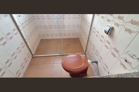 Casa para alugar com 212m², 2 quartos e 2 vagasBanheiro