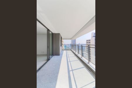 Apartamento à venda com 154m², 3 quartos e 2 vagasVaranda