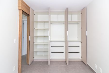 Apartamento para alugar com 42m², 1 quarto e 1 vaga Apartamento para alugar com 42m², 1 quarto e 1 vagaQuarto